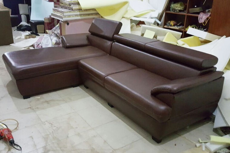 Bộ sofa da hiện đại khung sồi